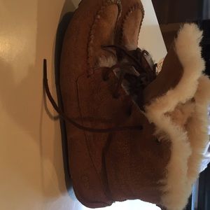EUC ugg booties